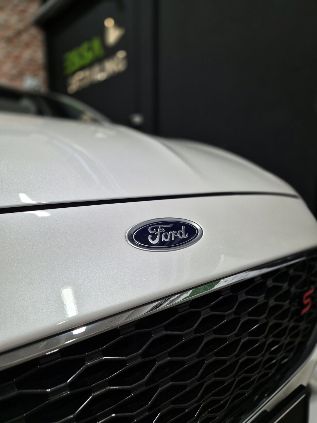 Ford Fusion - korekta lakieru